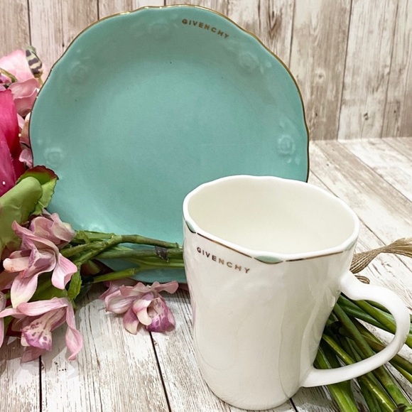 Givenchy Yamaka Japan Tea Cup & Saucer Set​ - Picture 4 of 16